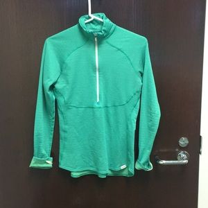 Paragonia Capeline Pullover base layer Small